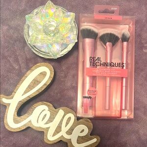 REAL TECHNIQUES SCULPTING BRUSH SET 💕